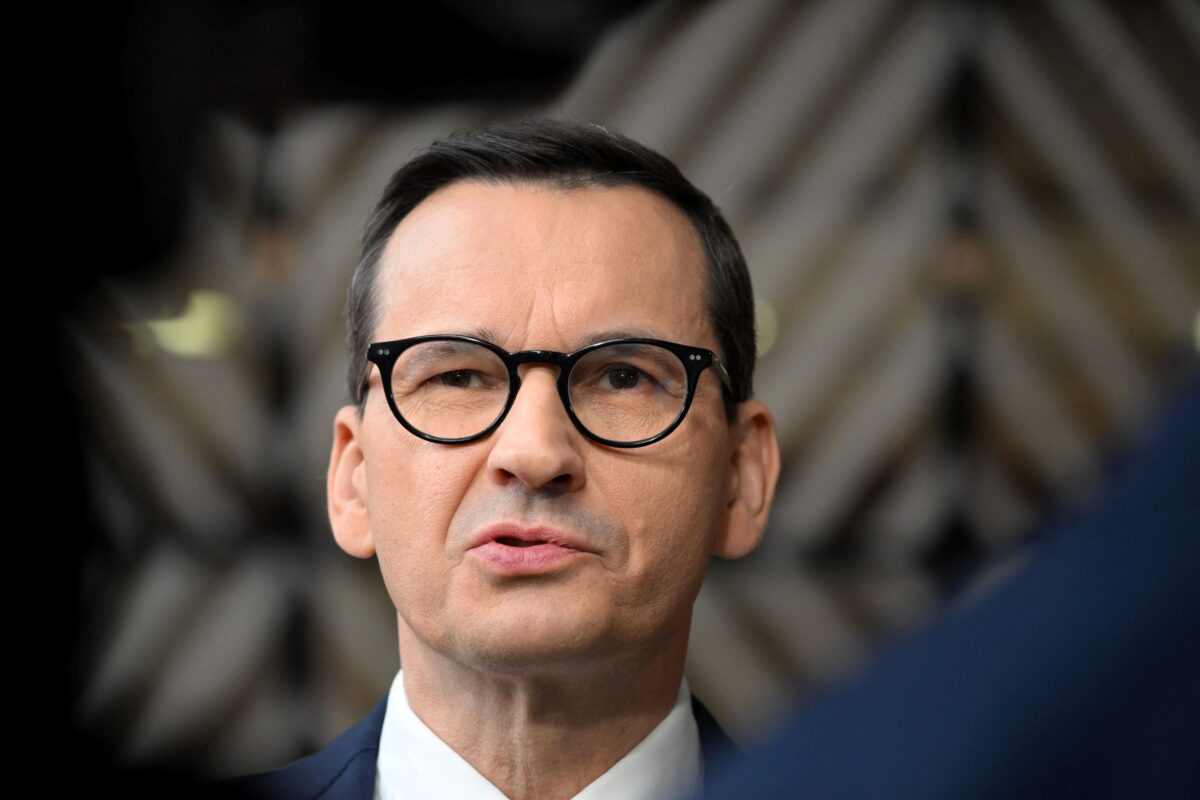 Léon XIV : Une approche migratoire strictement nationale après des voyages en Afrique