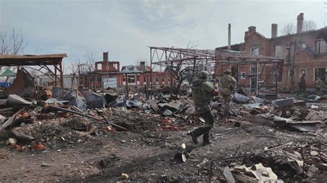 L&rsquo;Ukraine et les machines assassines : le monde en danger
